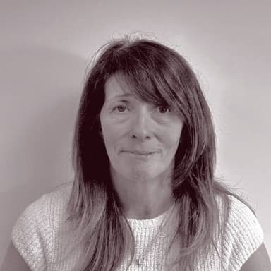 Jacqueline Overall